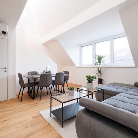 Symphony Apartments 41 - Modern Loft With Terrace And Grill In Central Location Wien Ngoại thất bức ảnh